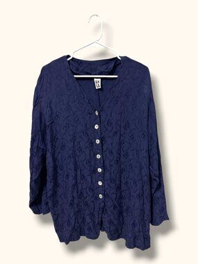BKLA Blouse Womens M Navy Textured Button Front Long Sleeve Rayon Relaxed Top